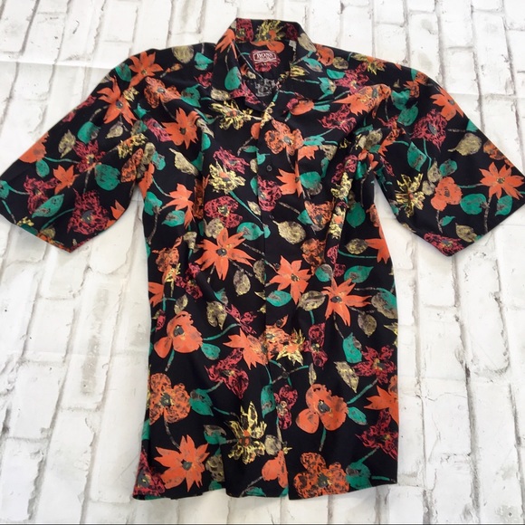 Hugo Boss Other - Hugo Boss Twenty Button Down 44-17 1/2 EUC